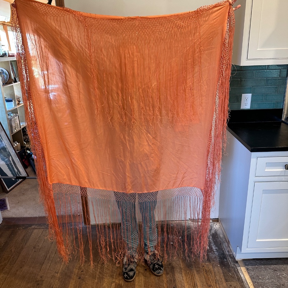 Vintage Piano Shawl Silk Coral Long Fringe Huge Square Shawl Wrap - Picture 8 of 10